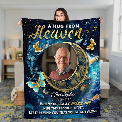 A Hug From Heaven Moon Memory Remembrance Gift - Memorial Personalized Custom Blanket - Christmas Gift, Sympathy Gift