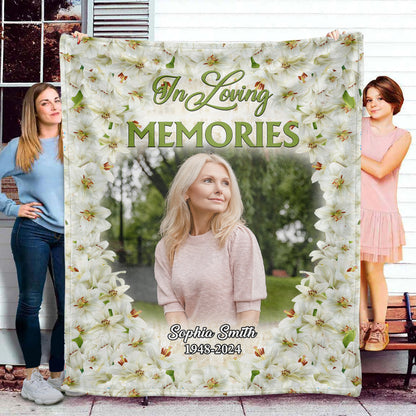 Flower Of Love And Hug Blanket Memorial - Remembrance Gift - Memorial Personalized Custom Blanket - Christmas Gift, Sympathy Gift