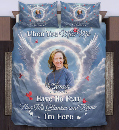 Hug This Blanket and Know I'm Here  - Memorial Personalized Custom Bedding Set - Christmas Gift, Sympathy Gift