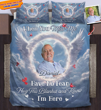 Hug This Blanket and Know I'm Here  - Memorial Personalized Custom Bedding Set - Christmas Gift, Sympathy Gift