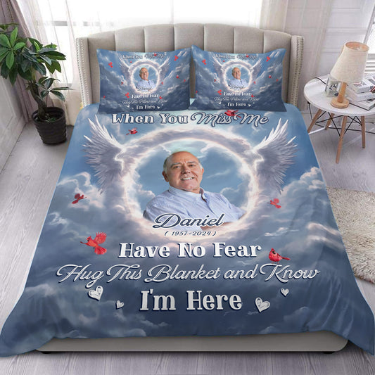 Hug This Blanket and Know I'm Here  - Memorial Personalized Custom Bedding Set - Christmas Gift, Sympathy Gift