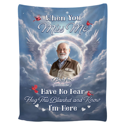 Hug This Blanket I am Here - Memorial Personalized Custom Blanket - Christmas Gift, Sympathy Gift