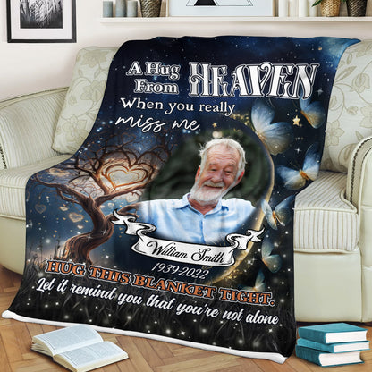 A Hug From Heaven Life Tree Memory Remembrance Gift - Memorial Personalized Custom Blanket - Christmas Gift, Sympathy Gift